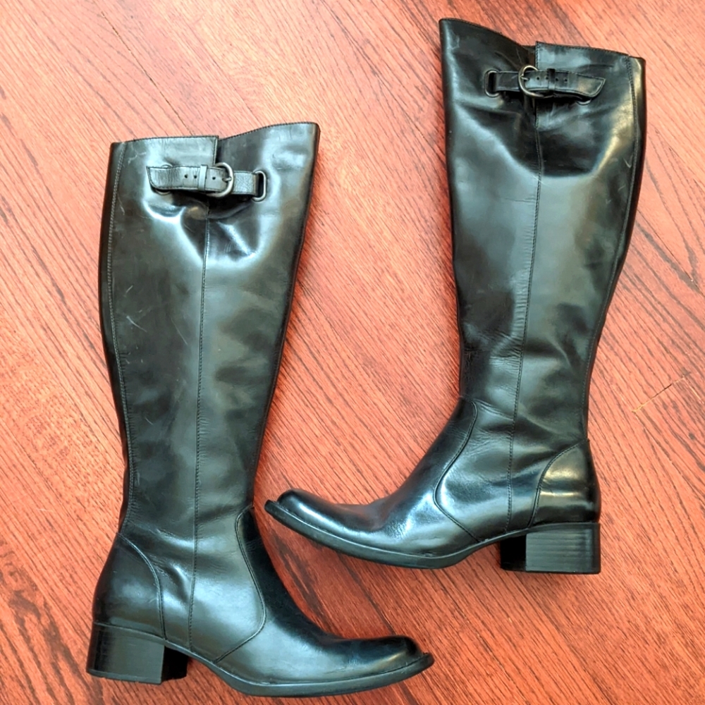 BORN black riding boots